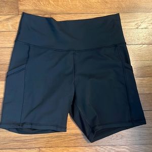 Aerie Offline Hugger Bike Shorts